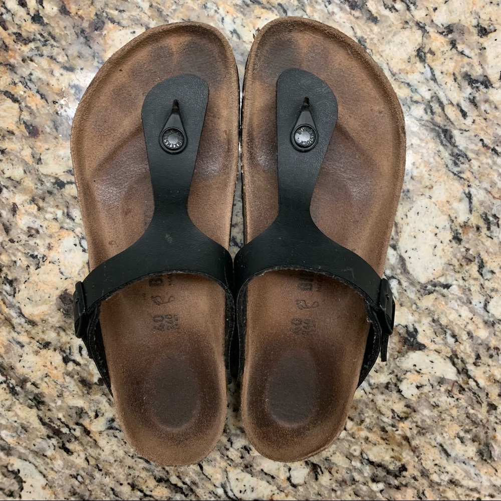 Birkenstock Gizeh Sandals
